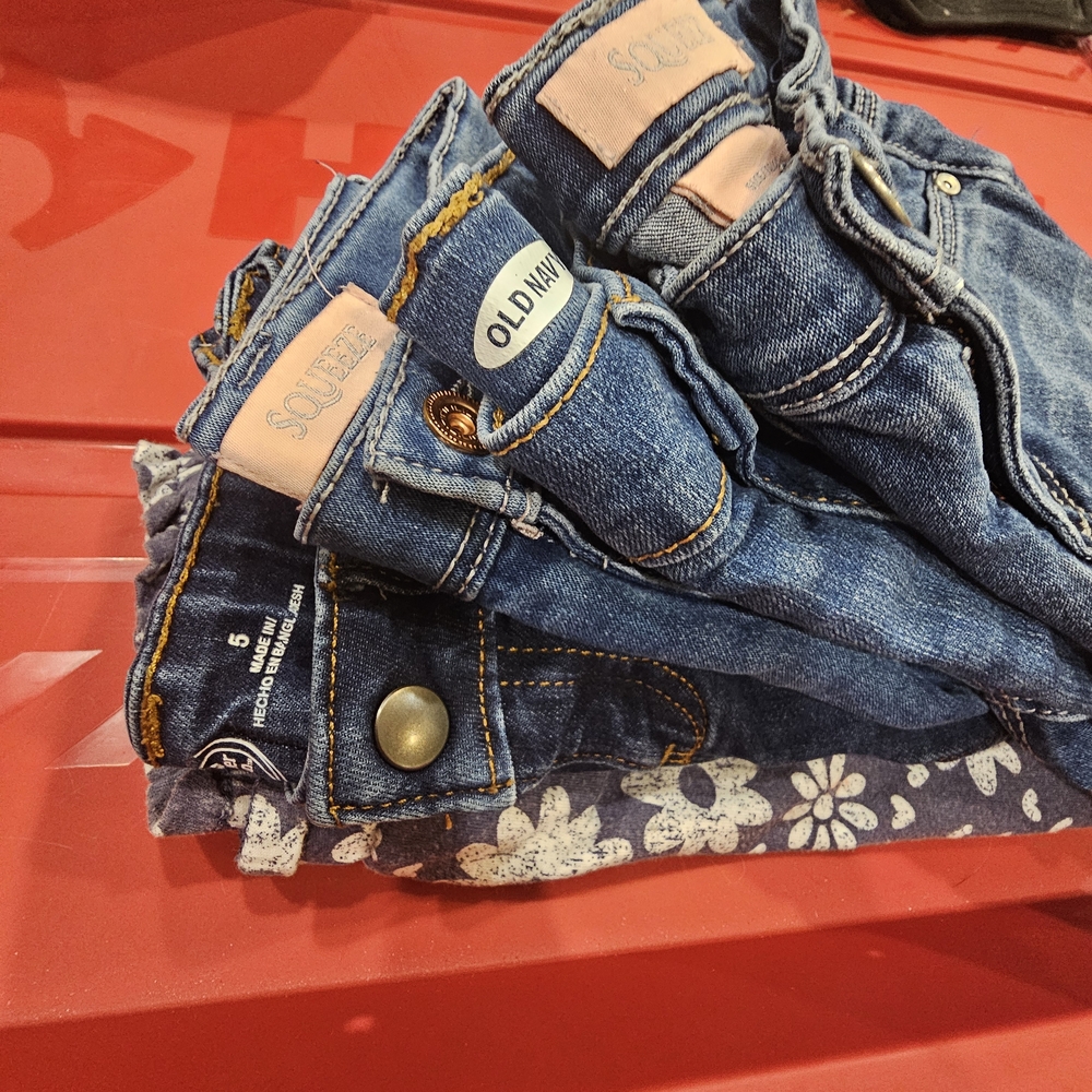 Kids Size 5 Jean Shorts One Old Navy, Two SQUEEZE & More Bundle Denim .